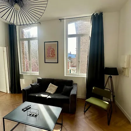 Spacieux Appt Haussmannien Parking Prive Apartamento